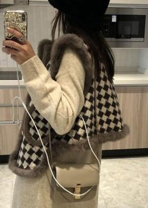 Sophisticated Coat with a Clean Classic Look