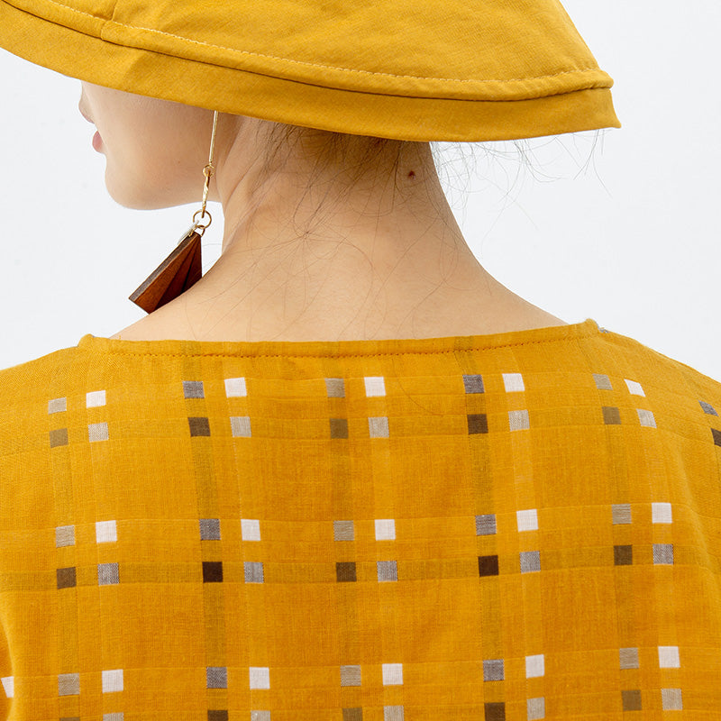 Beautifully Crafted T-Shirt in a Classic Style