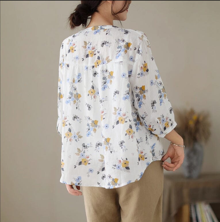 Gracefully Styled Blouse for Any Occasion