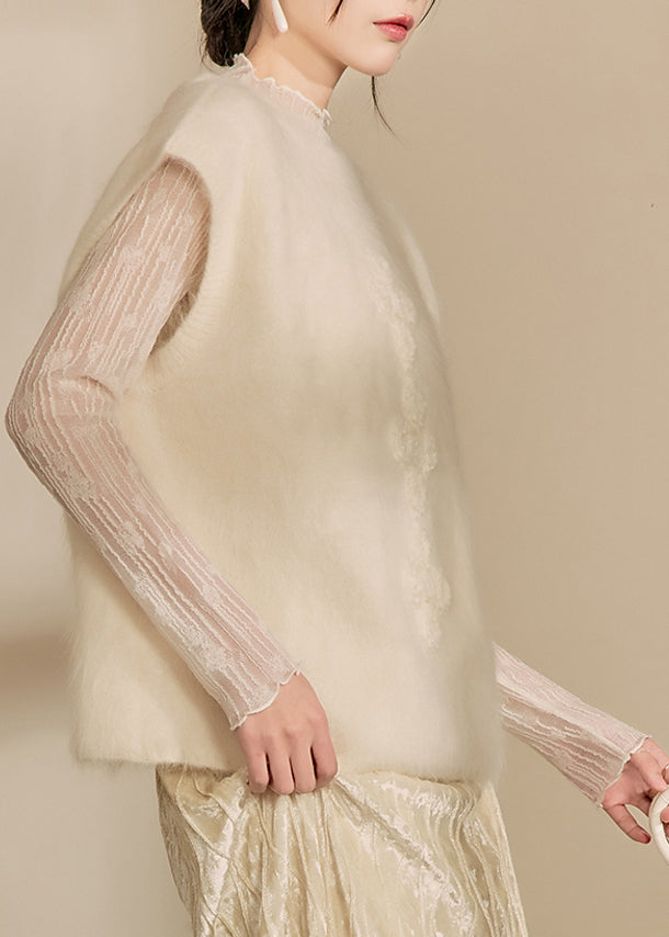 Sophisticated Coat with a Clean Classic Look