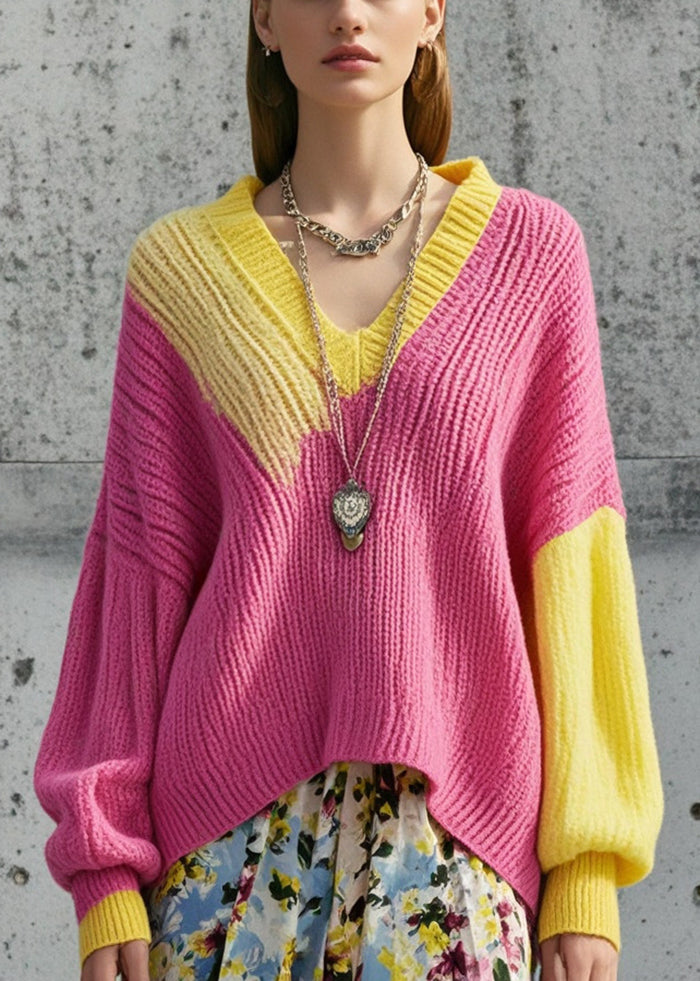 Effortlessly Elegant Sweater with a Timeless Design