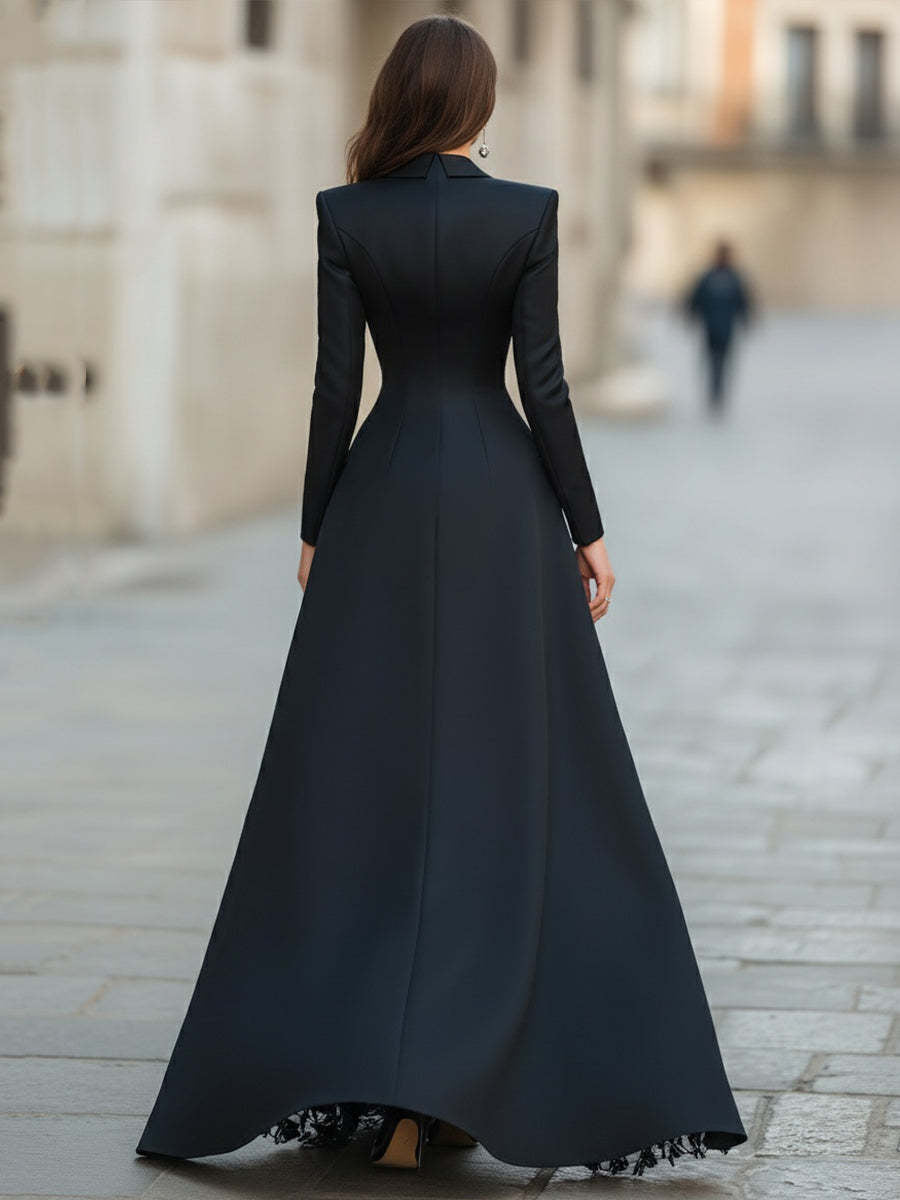 Sophisticated Dress with a Clean Classic Look