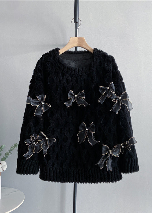 Well Tailored Pullover with a Graceful Silhouette