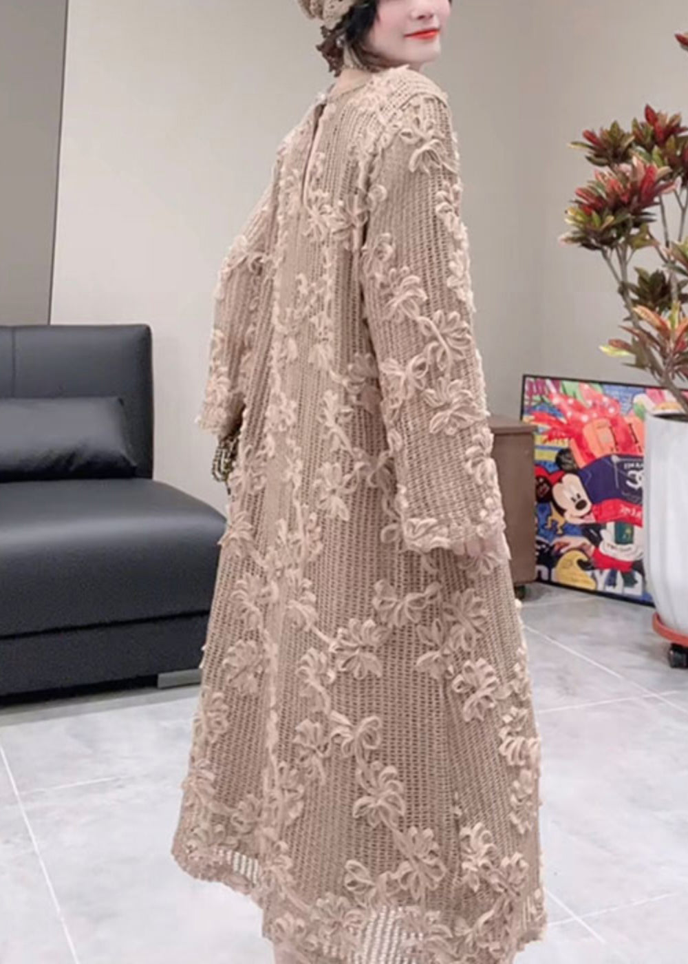 Beautifully Crafted Dress in a Classic Style