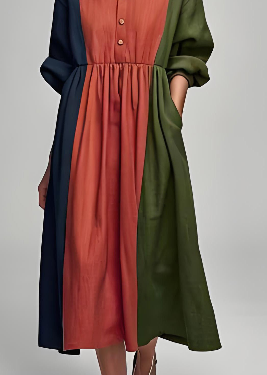 Effortlessly Elegant Dress with a Timeless Design