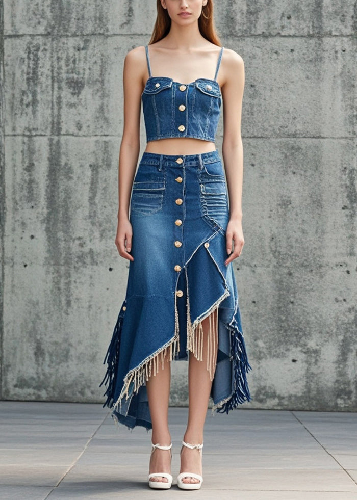Well Tailored Garment with a Graceful Silhouette