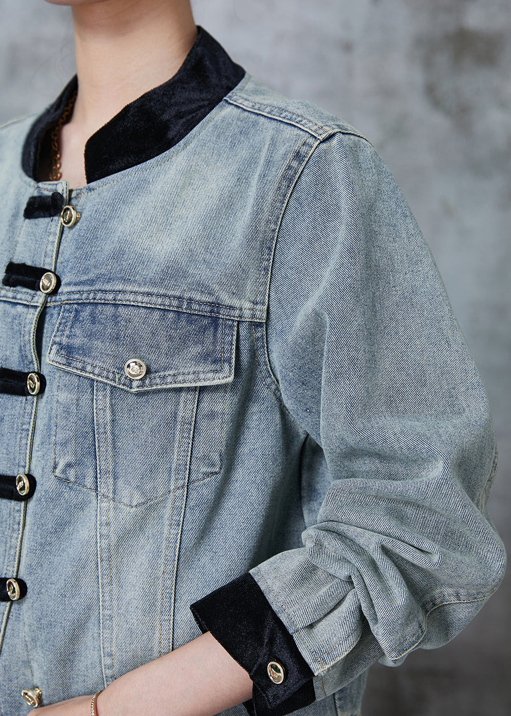 Beautifully Crafted Coat in a Classic Style
