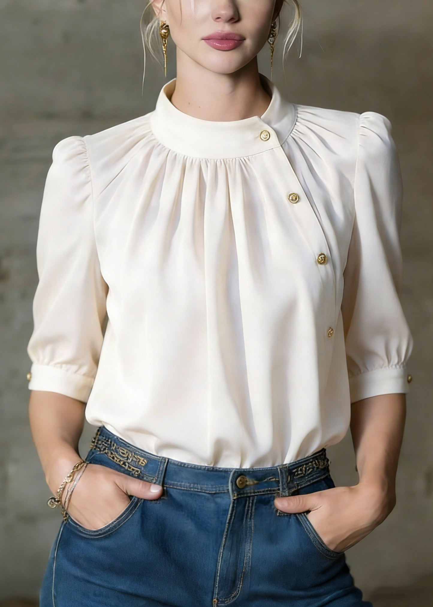 Beautifully Crafted Shirt in a Classic Style