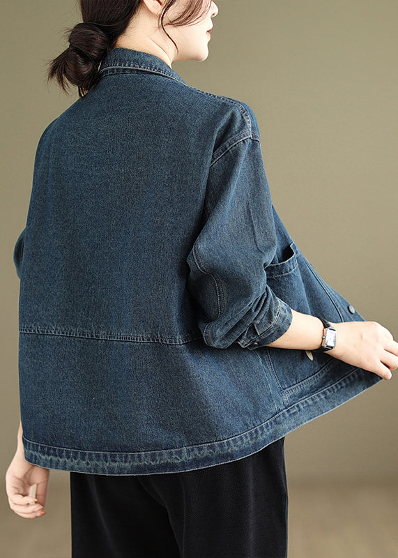Sophisticated Coat with a Clean Classic Look