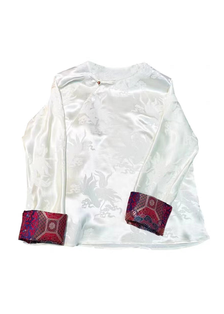 Beautifully Finished Blouse in a Timeless Design