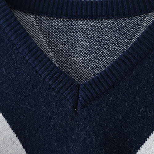 Beautifully Crafted Sweater in a Classic Style