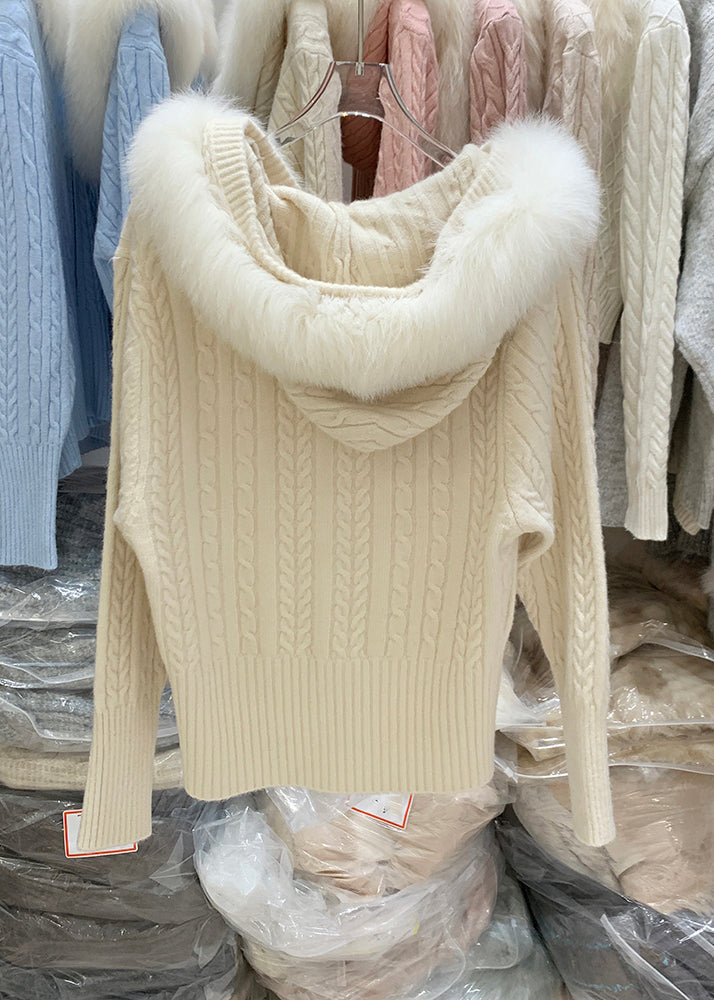Sophisticated Cardigan with a Clean Classic Look