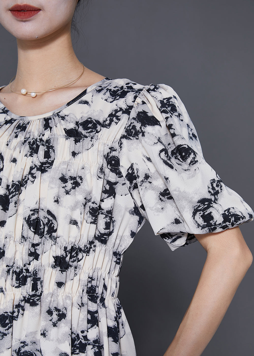 Beautifully Crafted Dress in a Classic Style