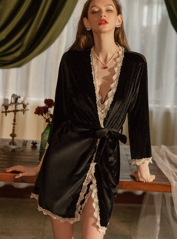 Beautifully Crafted Coat in a Classic Style