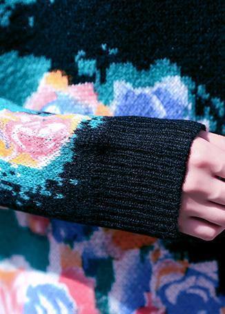 Elegantly Styled Sweater for Everyday Wear