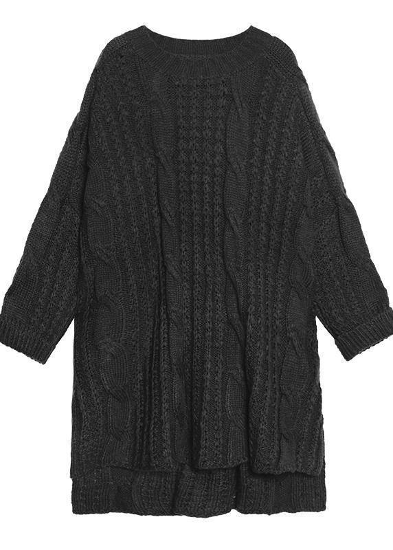 Well Tailored Sweater with a Graceful Silhouette
