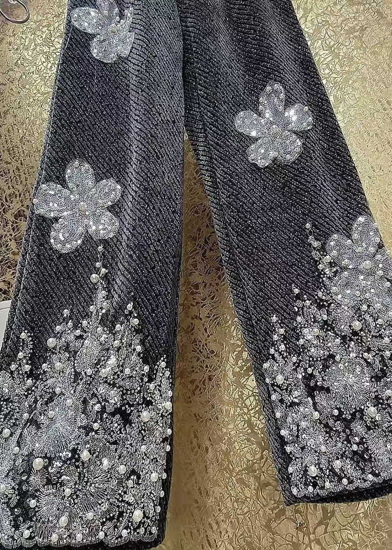 Beautifully Finished Pants in a Timeless Design