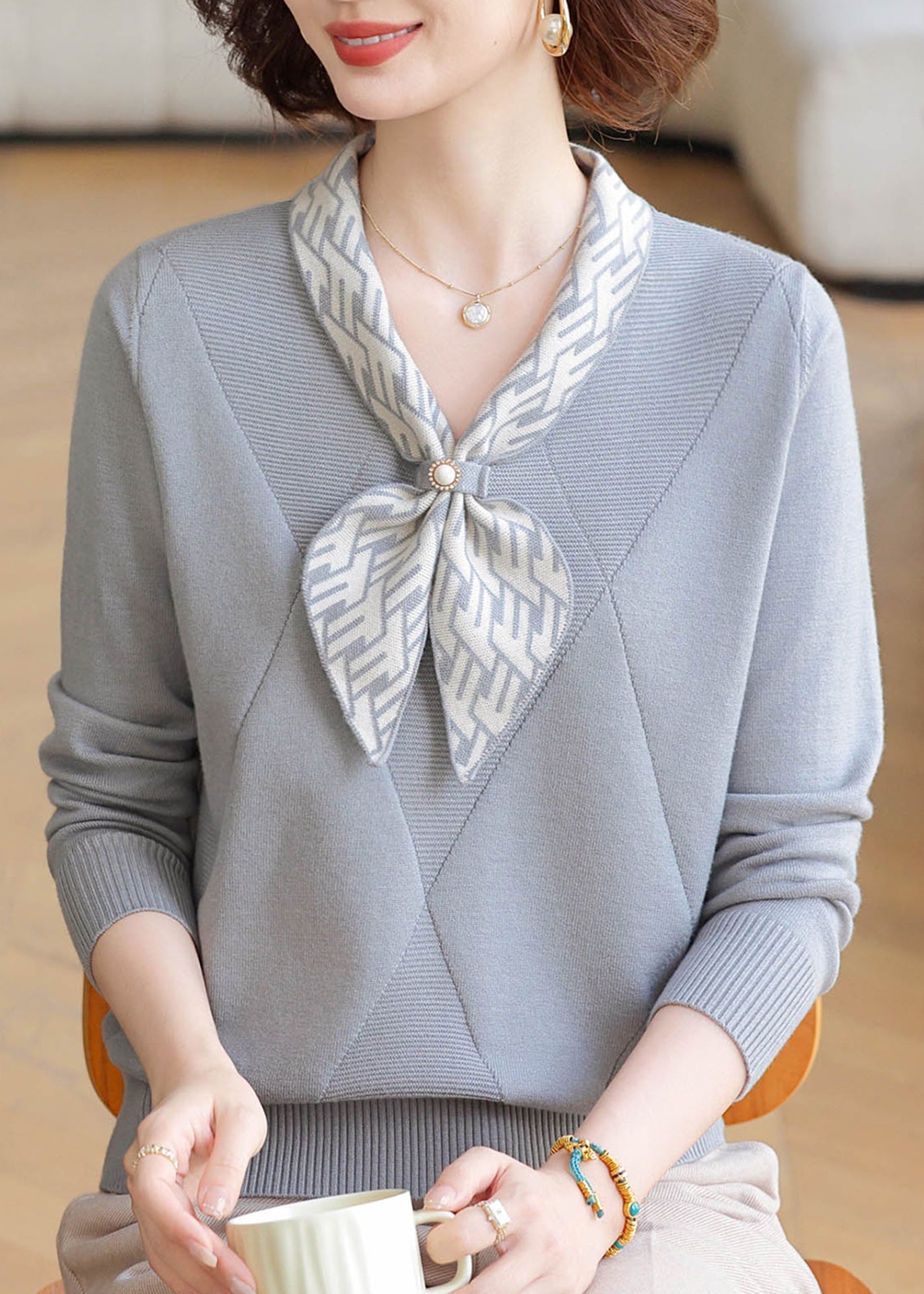 Beautifully Finished Sweater in a Timeless Design