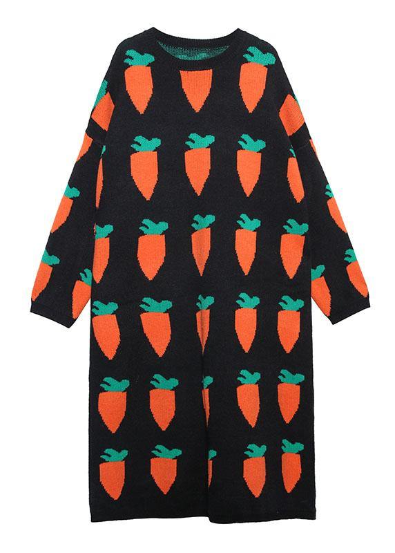 Well Tailored Sweater with a Graceful Silhouette