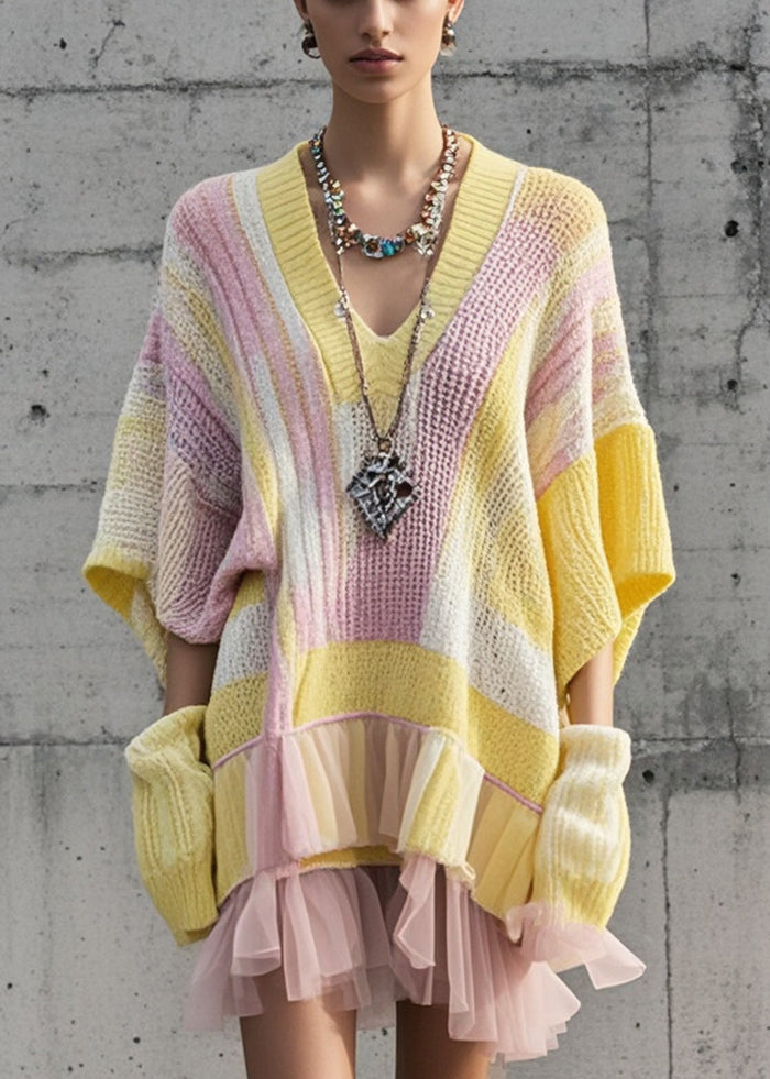 Classic Vintage Sweater with a Flattering Fit