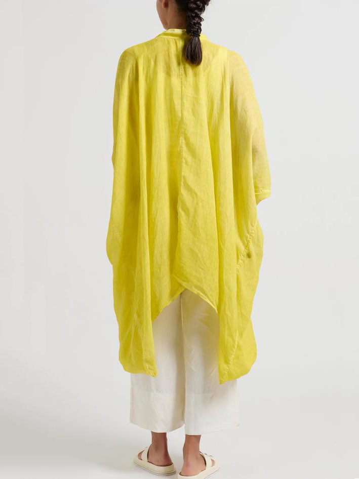 Effortlessly Elegant Top with a Timeless Design