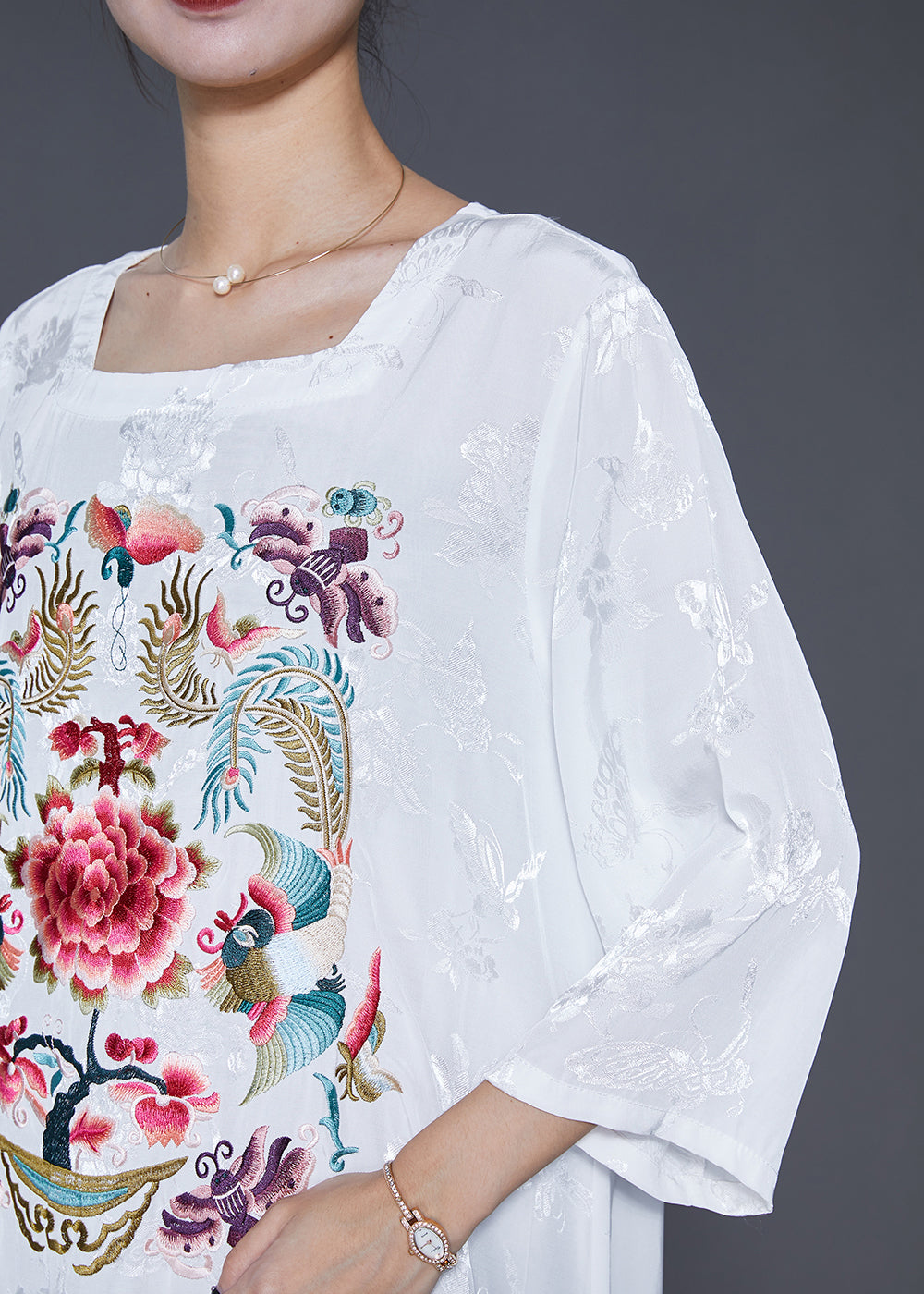 Classic Vintage Dress with a Flattering Fit