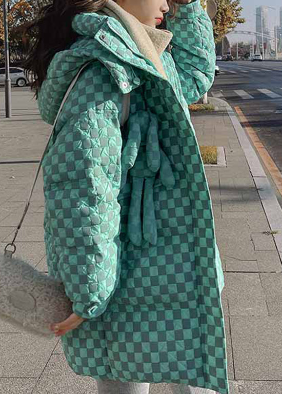 Beautifully Finished Coat in a Timeless Design