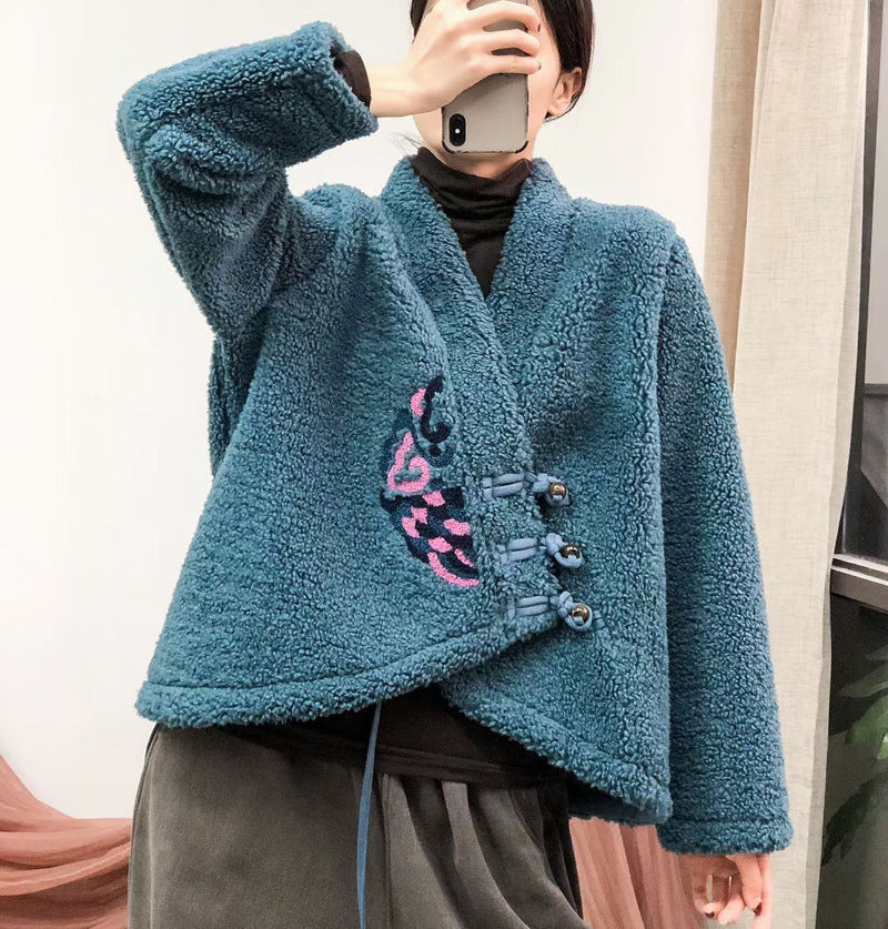 Gracefully Styled Jacket for Any Occasion