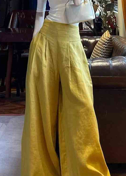 Classic Vintage Pants with a Flattering Fit