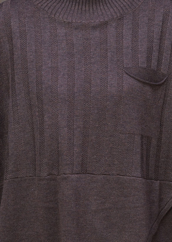 Well Tailored Sweater with a Graceful Silhouette