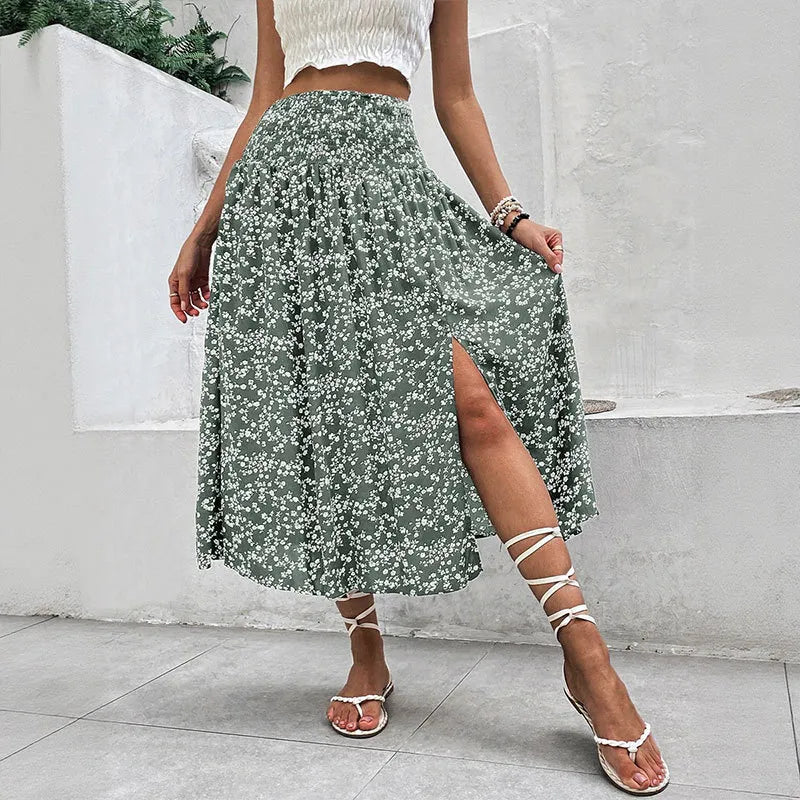Sophisticated Garment with a Clean Classic Look