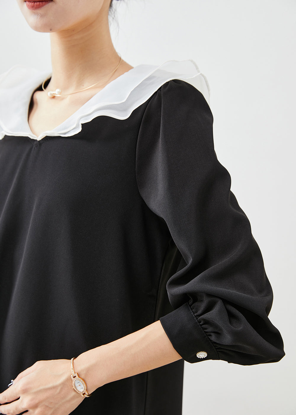 Polished Dress with an Effortless Classic Look