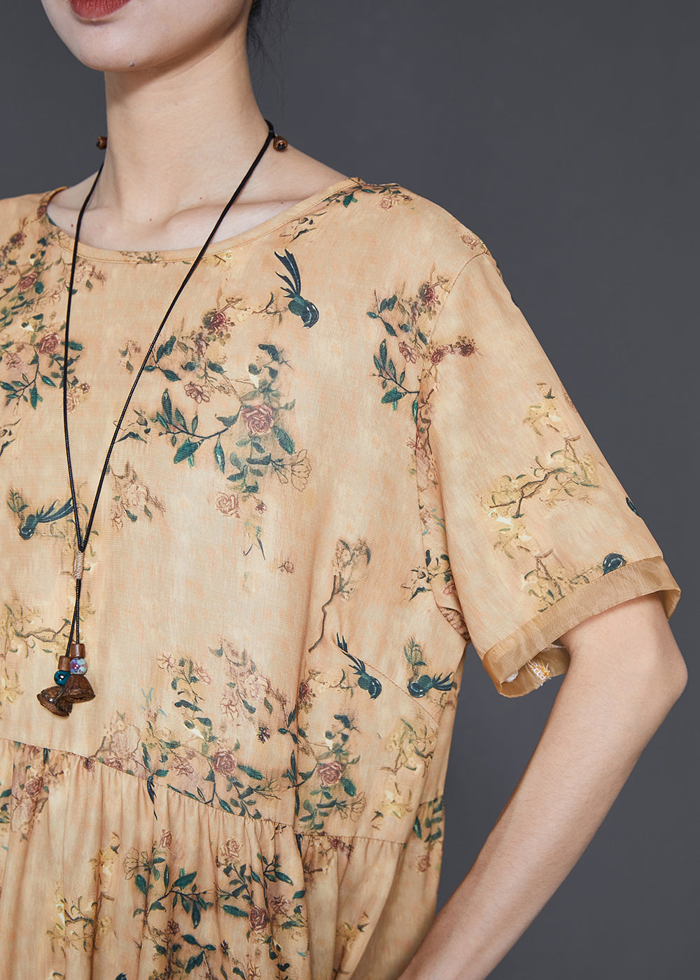 Beautifully Crafted Dress in a Classic Style