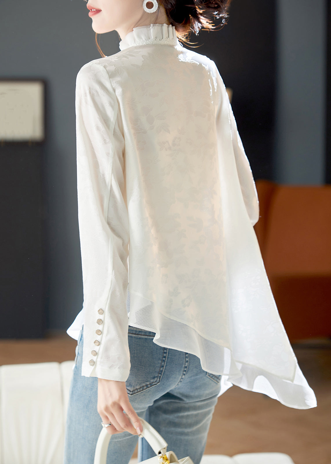 Sophisticated Shirt with a Clean Classic Look