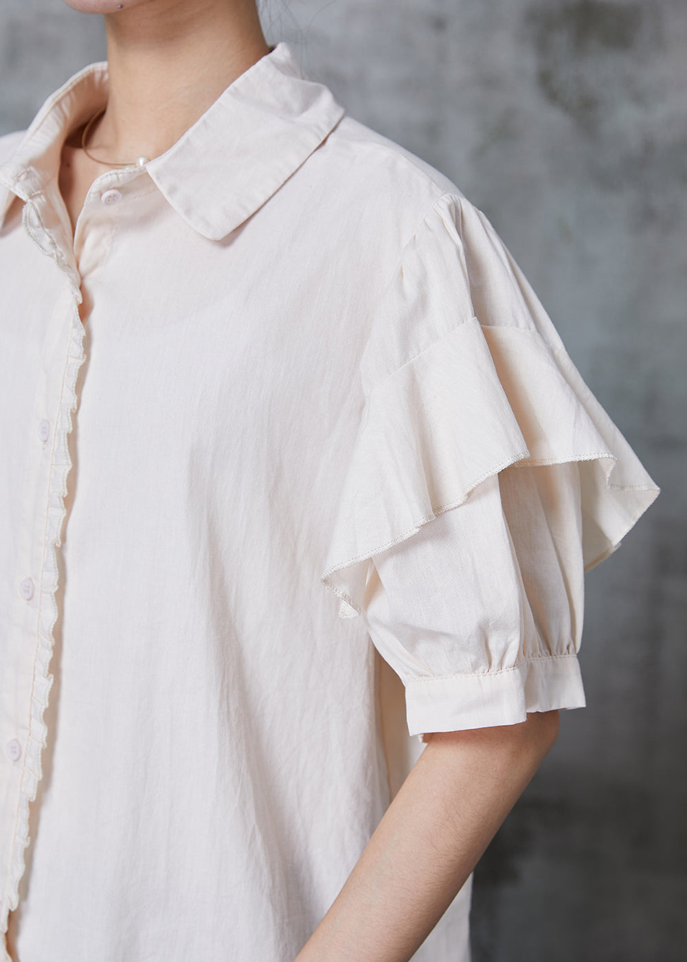 Beautifully Finished Shirt in a Timeless Design
