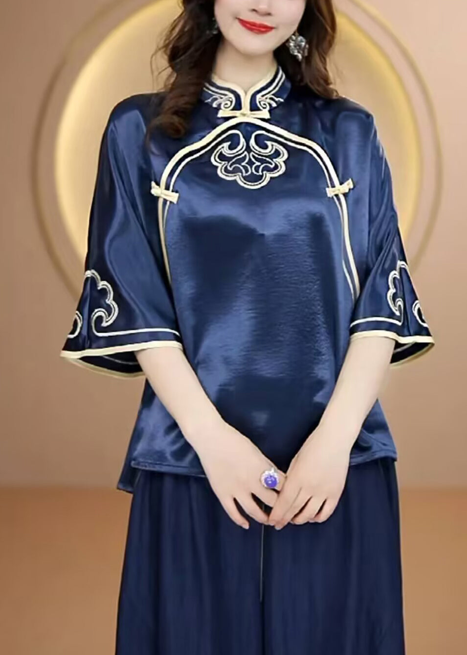Classic Vintage Top with a Flattering Fit