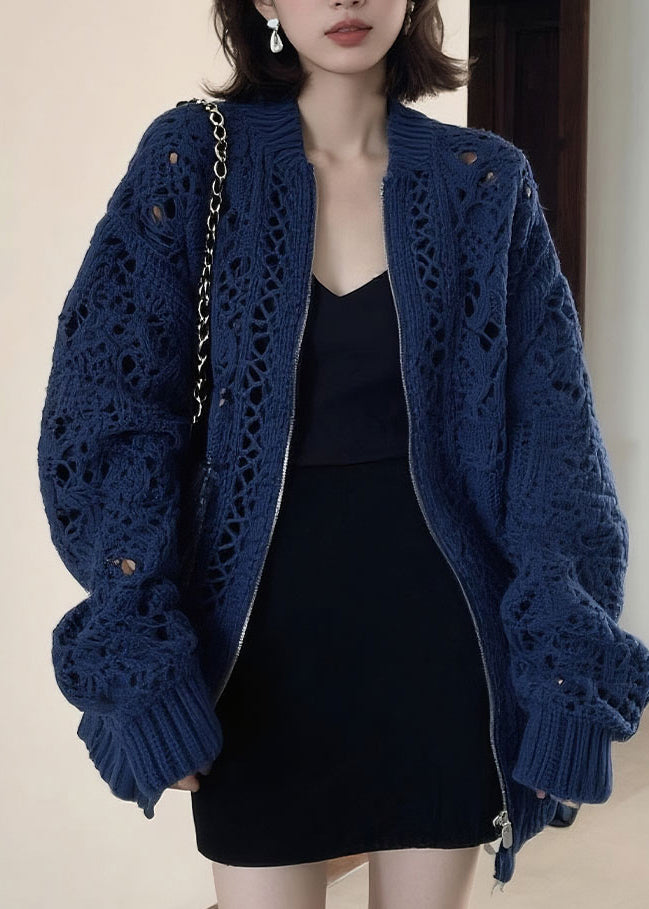 Well Tailored Coat with a Graceful Silhouette