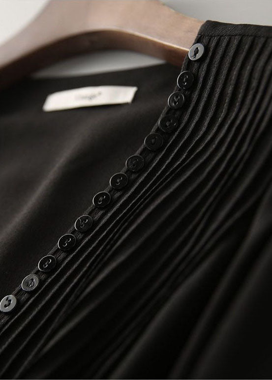 Well Tailored Shirt with a Graceful Silhouette