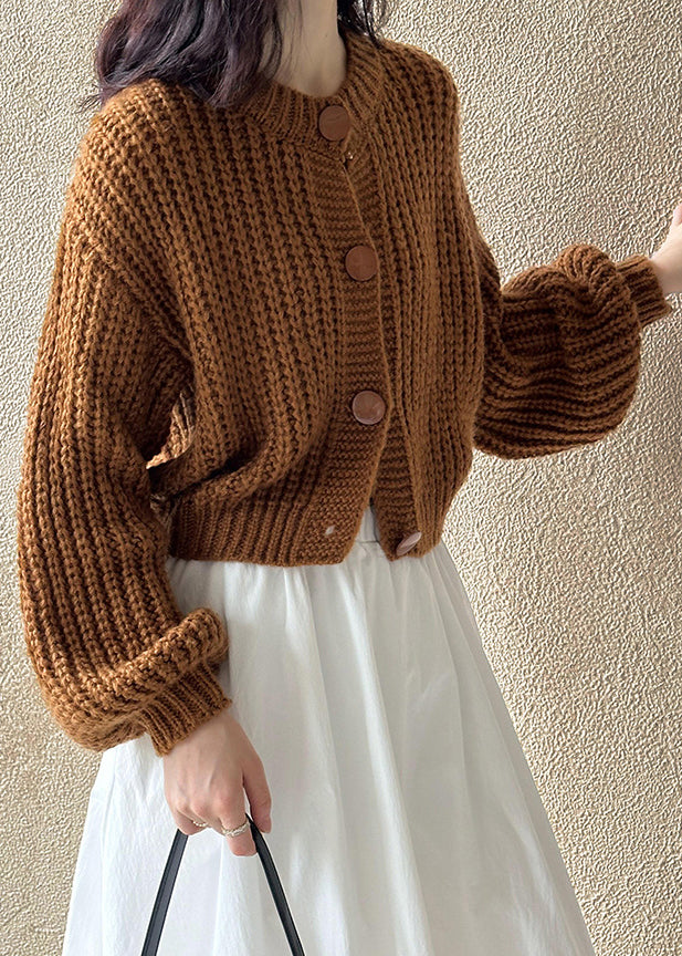 Classic Vintage Cardigan with a Flattering Fit