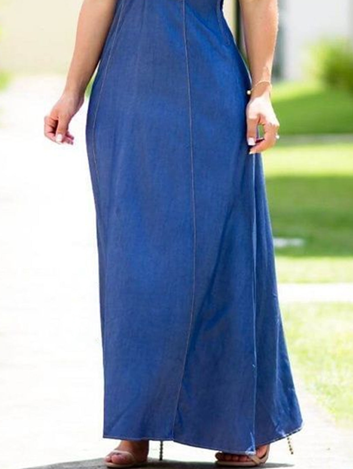 Polished Dress with an Effortless Classic Look