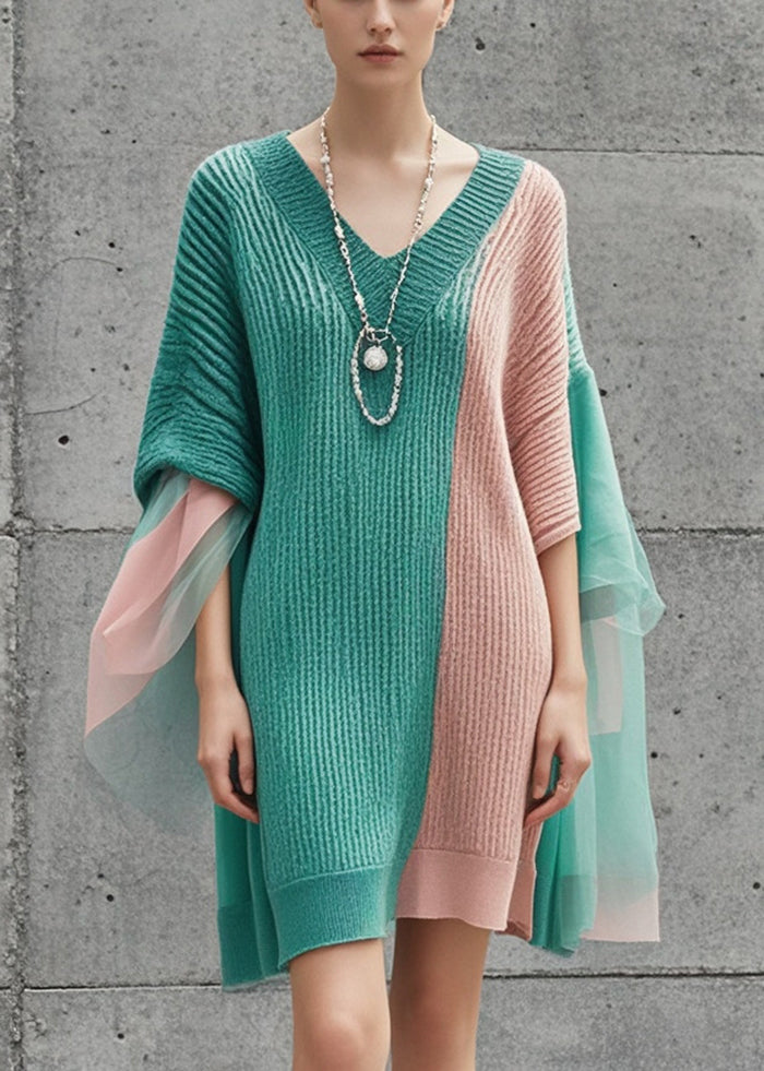 Effortlessly Elegant Sweater with a Timeless Design