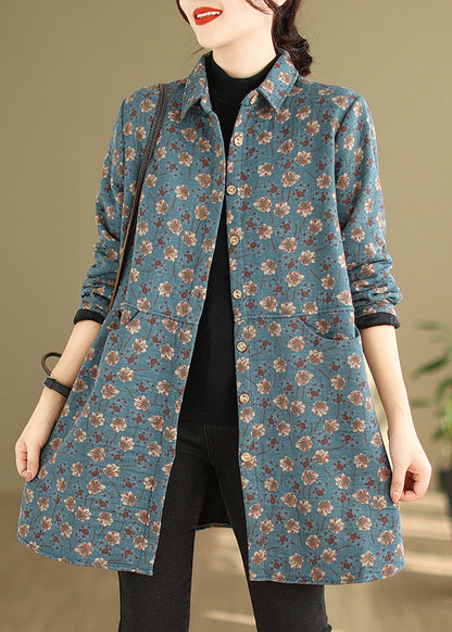 Well Tailored Coat with a Graceful Silhouette