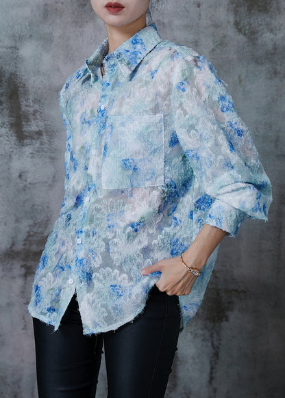 Well Tailored Shirt with a Graceful Silhouette
