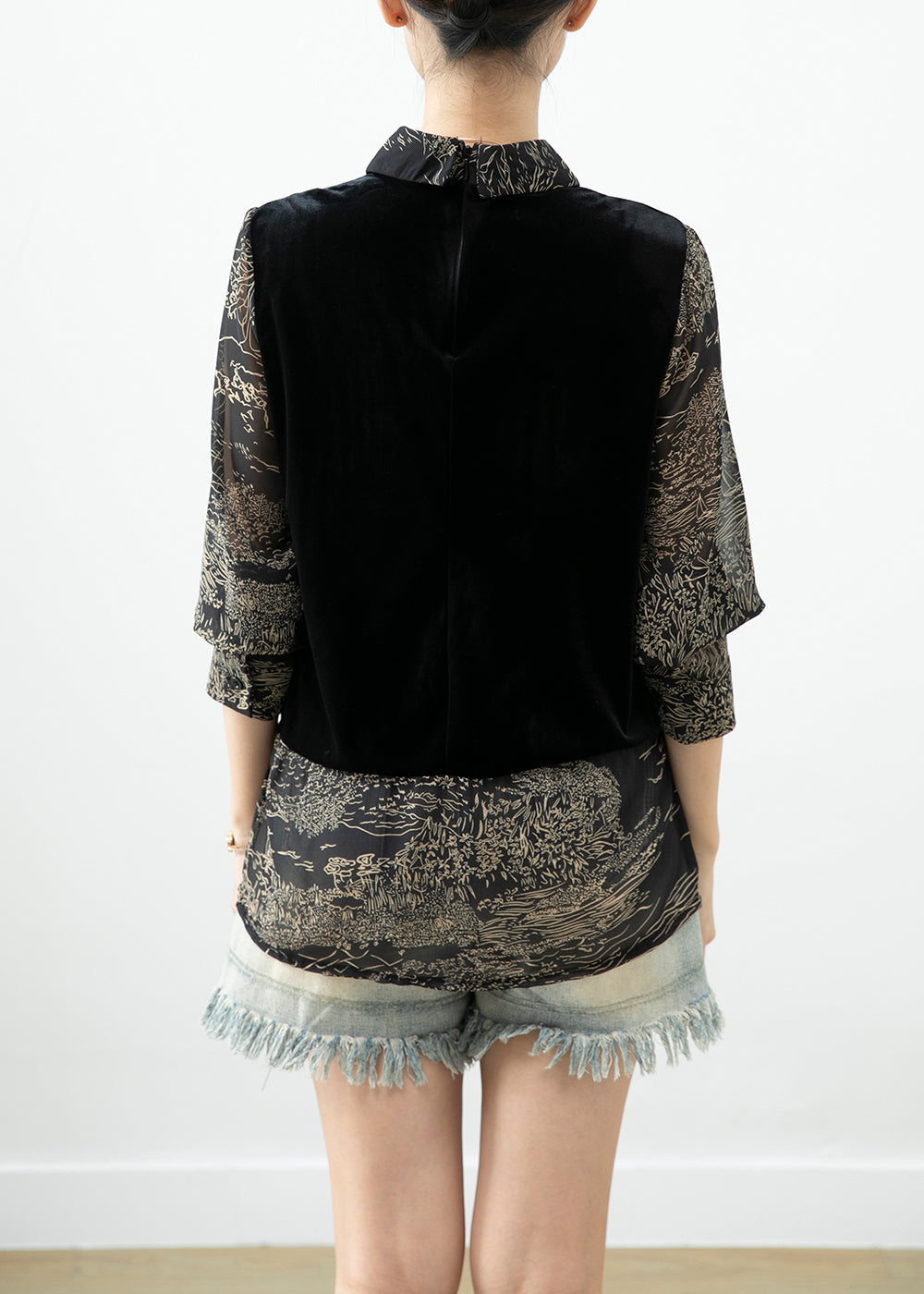 Well Tailored Shirt with a Graceful Silhouette