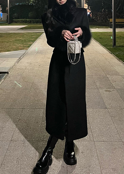 Beautifully Finished Coat in a Timeless Design