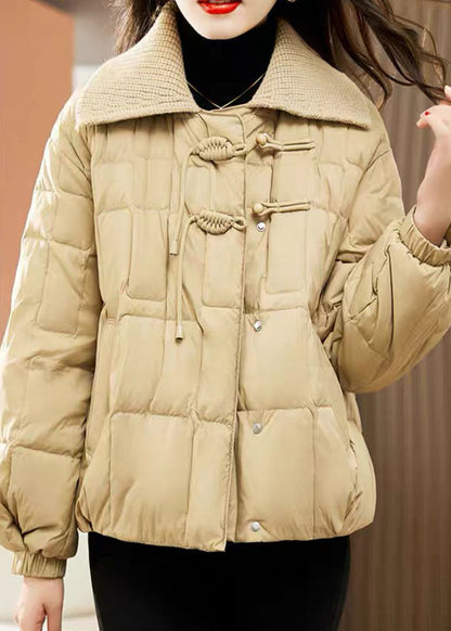 Beautifully Finished Coat in a Timeless Design