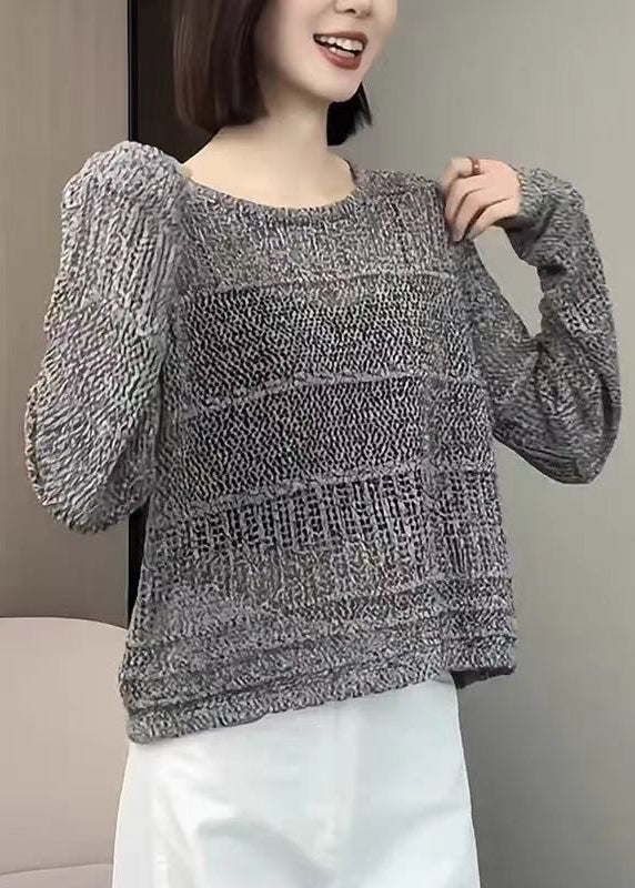 Effortlessly Elegant Sweater with a Timeless Design