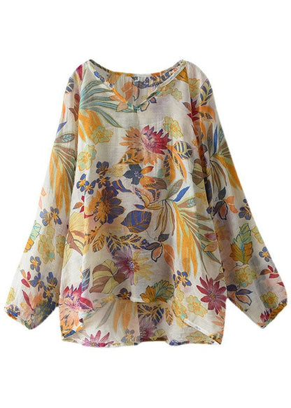 Classic Vintage Blouse with a Flattering Fit