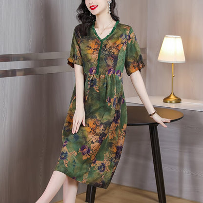 Gracefully Styled Dress for Any Occasion