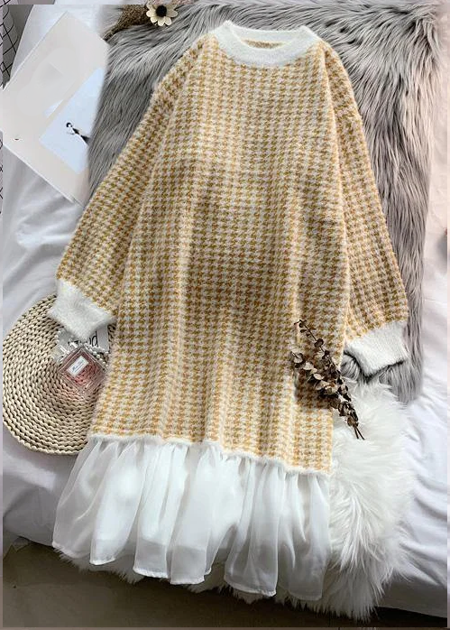 Beautifully Finished Sweater in a Timeless Design